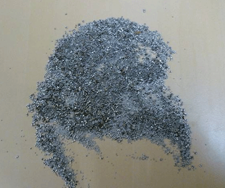 電子產(chǎn)品內部貼片電容的作用以及怎樣區(qū)分它的極性